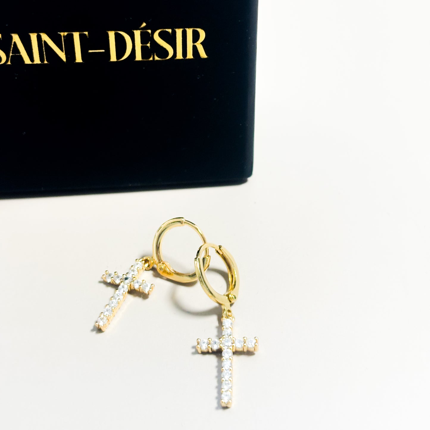 Grateful Cross Pendant earring | 14k gold plated